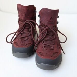 Vasque Maroon Waterproof Outdoor Hiking Boots | EUC Like New! Women’s 8.5